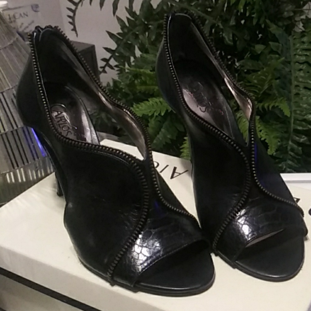 Shoes - Picture 2 of 3